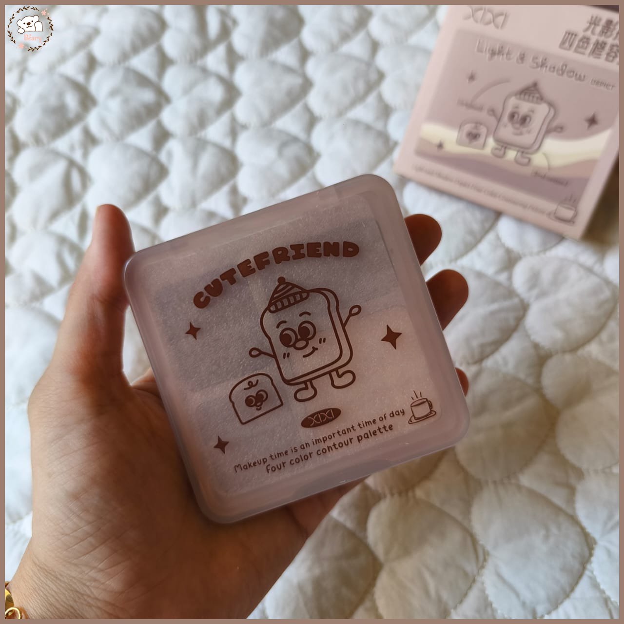 باليت كونتور القهوه Coffee Contour باليت بكل درجات الكونتور اللي ممكن تحتاجيها تقدري تعملي بيها تحديد للملامح يعطي لوك 3D