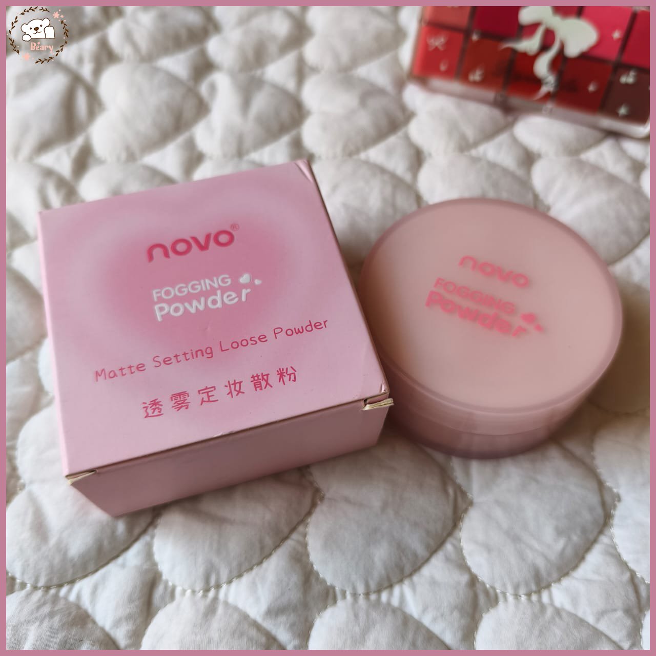 لوس باودر نوفو الجديده Novo Loose Powder الباودر خفيف وملمسه ناعم على البشره بيتحكم في افراز الزيوت بيخلي شكل البشره ماط بدون لمعه